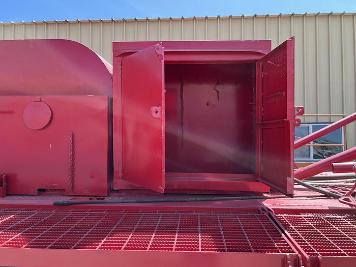 Used 1982 Franks Explorer 300 Carrier