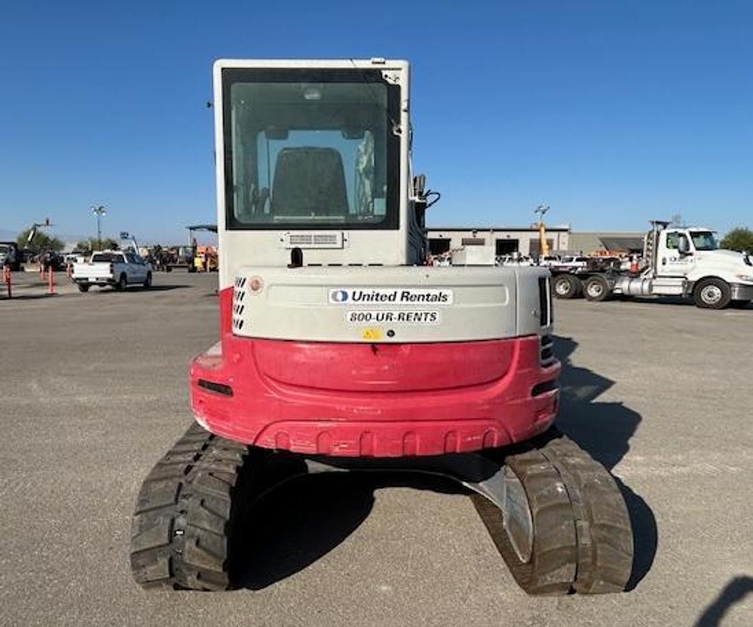 Used 2018 TAKEUCHI TB280FR