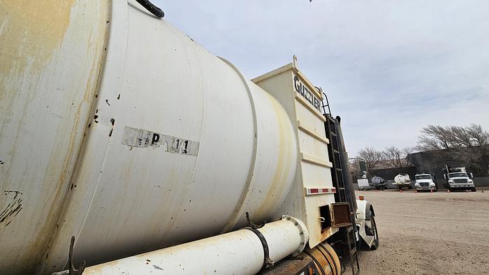 Used 2015 Guzzler Vacuum Excavator Truck