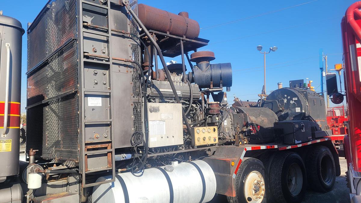 Used 2007 Cummins Gardner Denver 2250 Bodyload Frac Pump