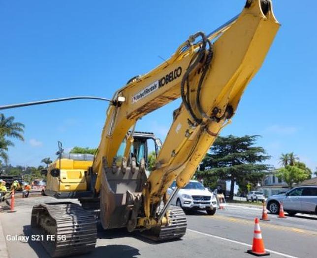 Used Kobelco SK210LC-10 Excavator