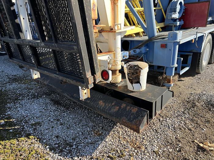 Used 2006 SJ Petro XJ400 Workover Rig