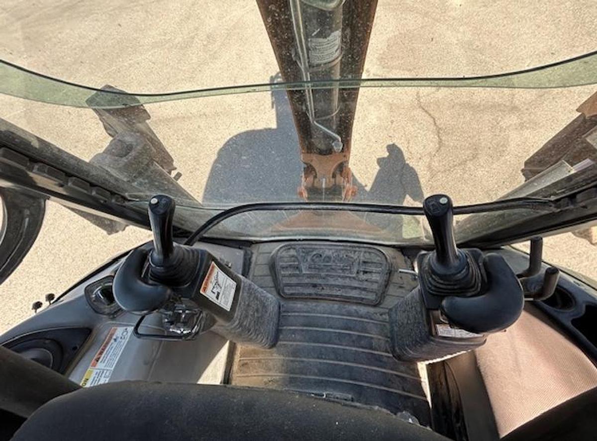 Used 2021 Case 580SN Extend-A-Hoe Backhoe