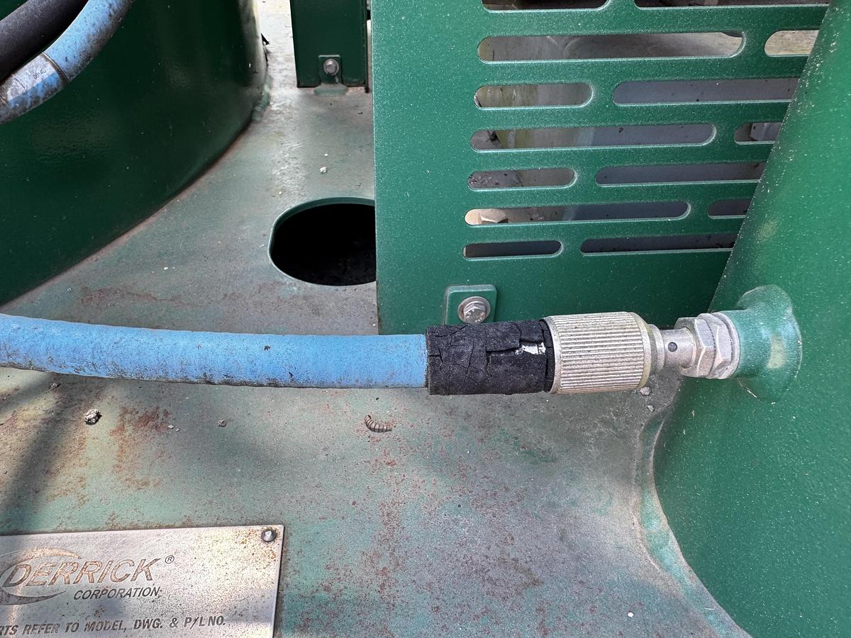 Used Derrick Vacu-Flo 1200 Vacuum Degasser