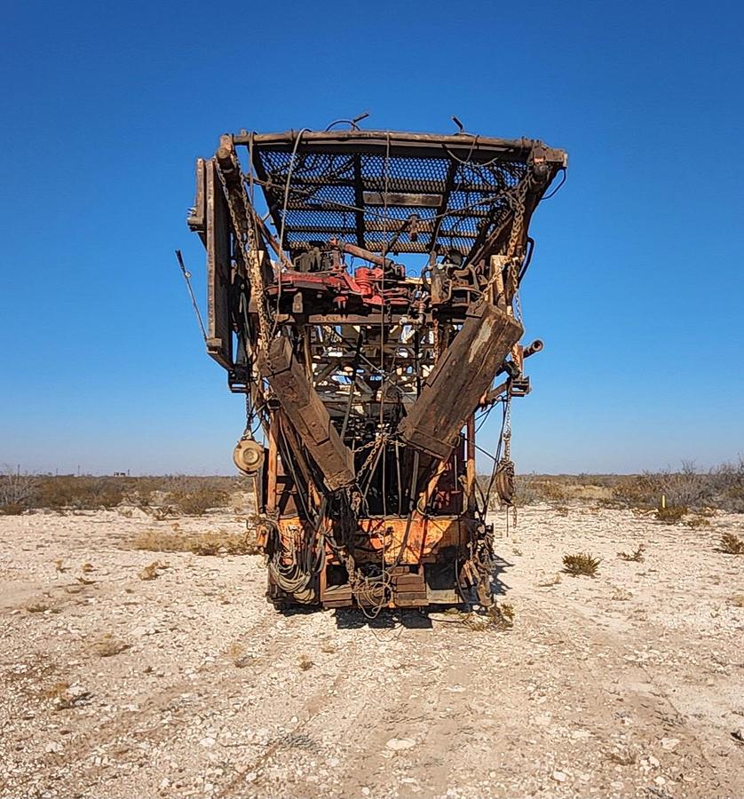Used 1981 Franks 300 Workover Rig