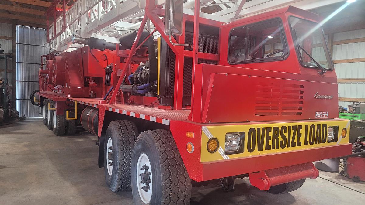 Refurbished Cameron 550 Workover Rig