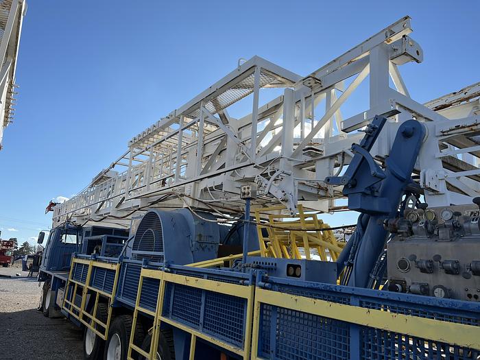 Used 2006 SJ Petro XJ400 Workover Rig