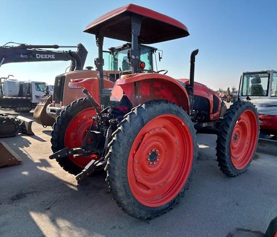 Used 2022 Kubota M6H-101SHD Farm Tractor