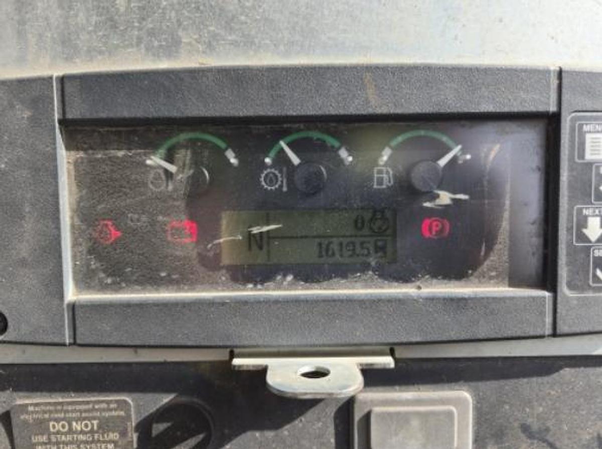 Used John Deere 710L Backhoe