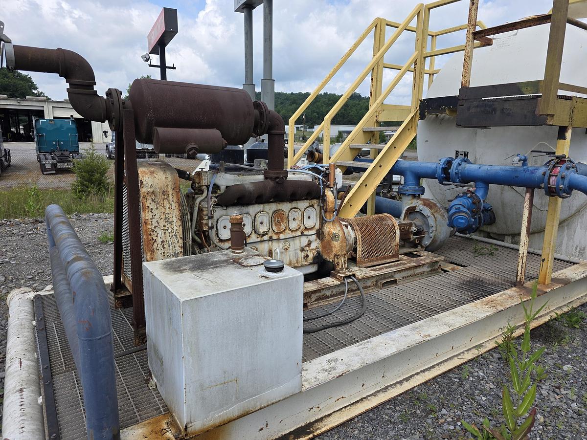 Used Baker Hughes 200 BBL Mix Plant