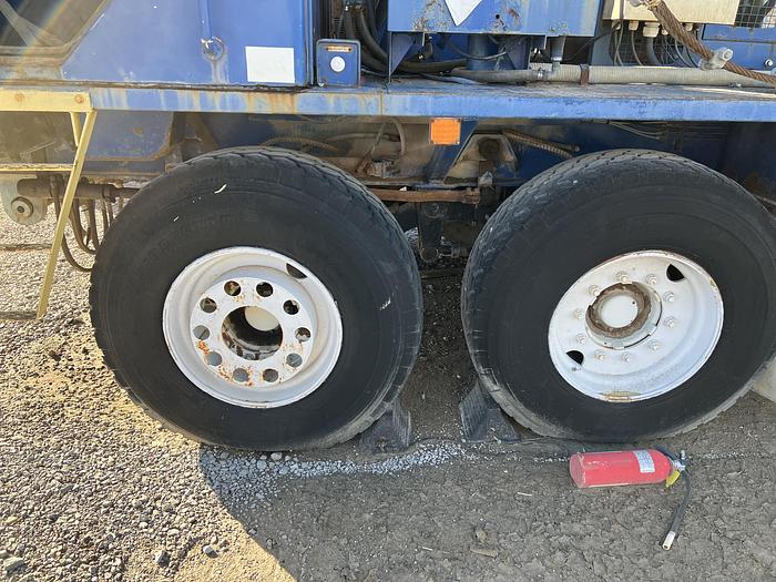 Used 2006 SJ Petro XJ400 Workover Rig