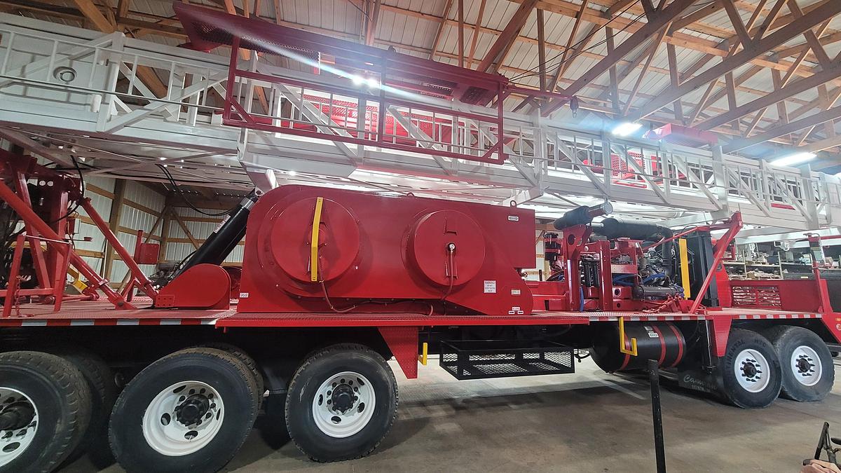 Refurbished Cameron 550 Workover Rig