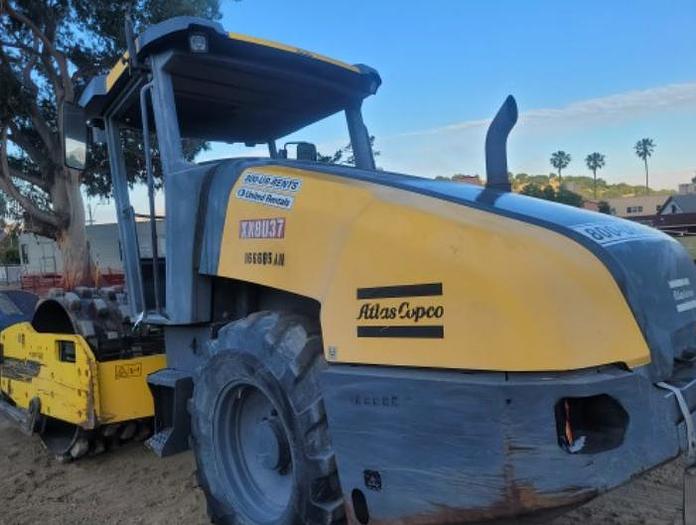Used DYNAPAC ROLLER
