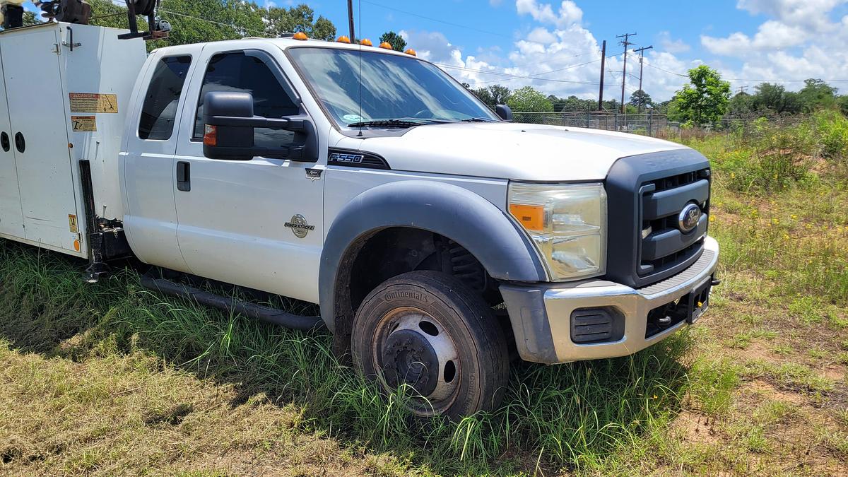 Used 2012 Ford F-550 Crane Truck