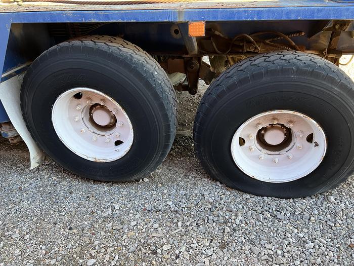 Used 2006 SJ Petro XJ400 Workover Rig