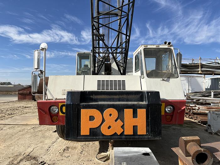 Used P&H 9150 Truck Crane - 150 Ton
