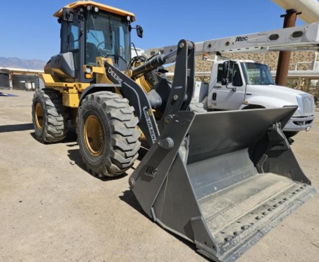 Used 2019 DEERE 544K 3 YARD WHEEL LOADER