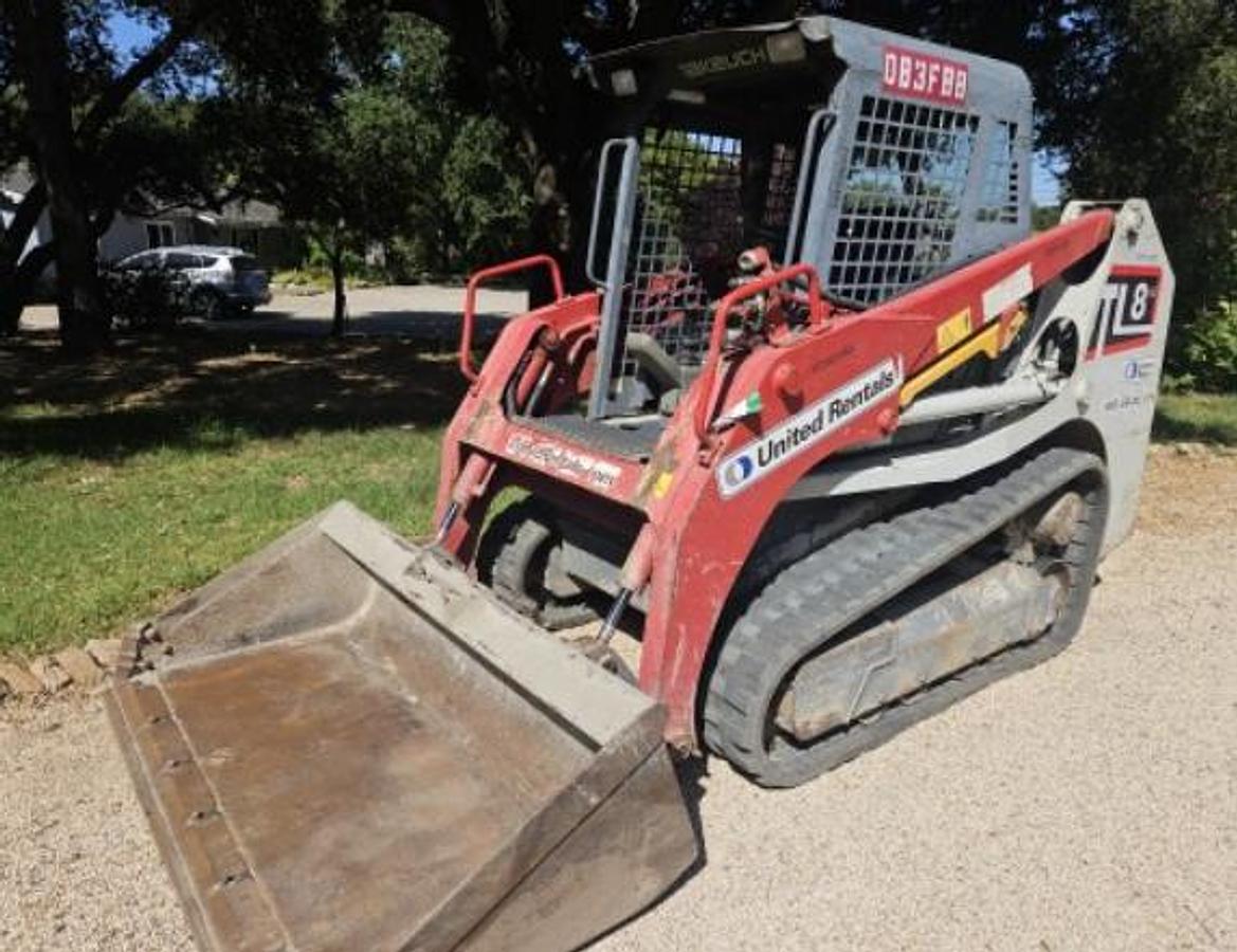 Used 2019 TAKEUCHI TL8W TRACK SKID STEER