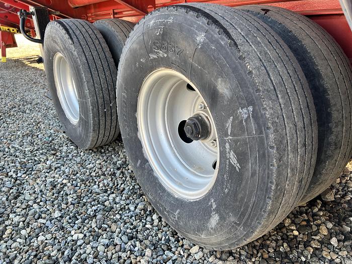 Used 2013 Hawker Pipe Handler