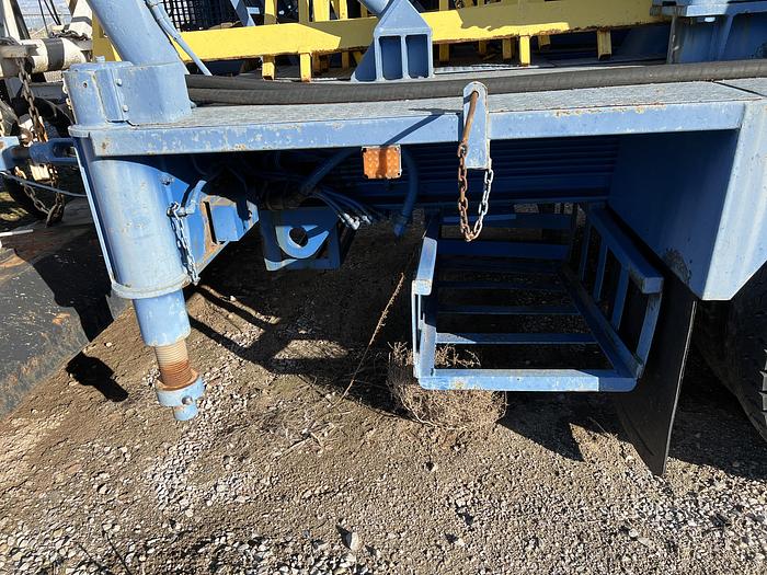 Used 2006 SJ Petro XJ400 Workover Rig