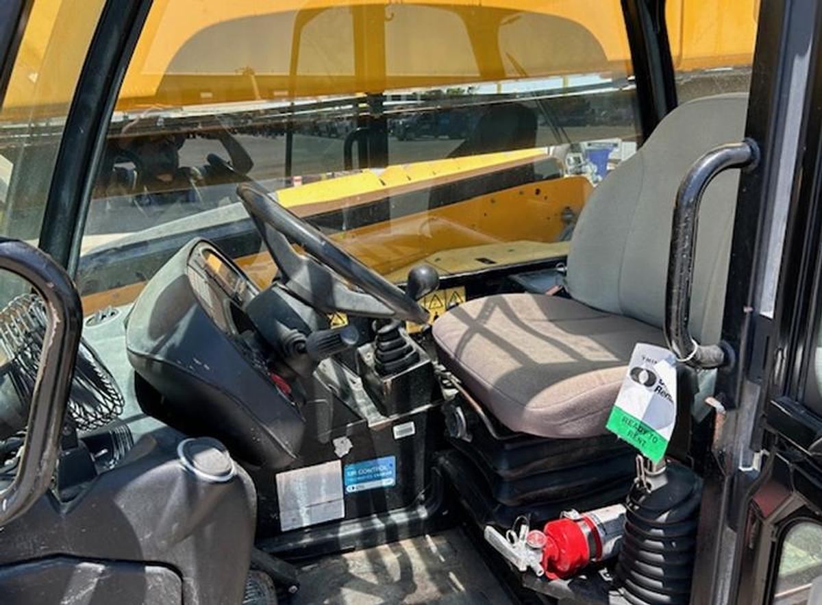 Used 2017 JCB 510-56 S