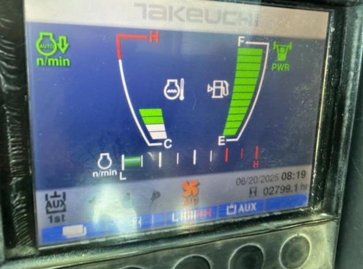 Used 2018 TAKEUCHI TB280FR