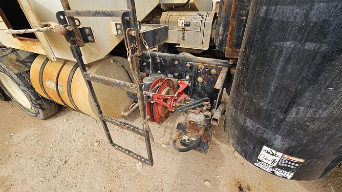 Used 2015 Guzzler Vacuum Excavator Truck