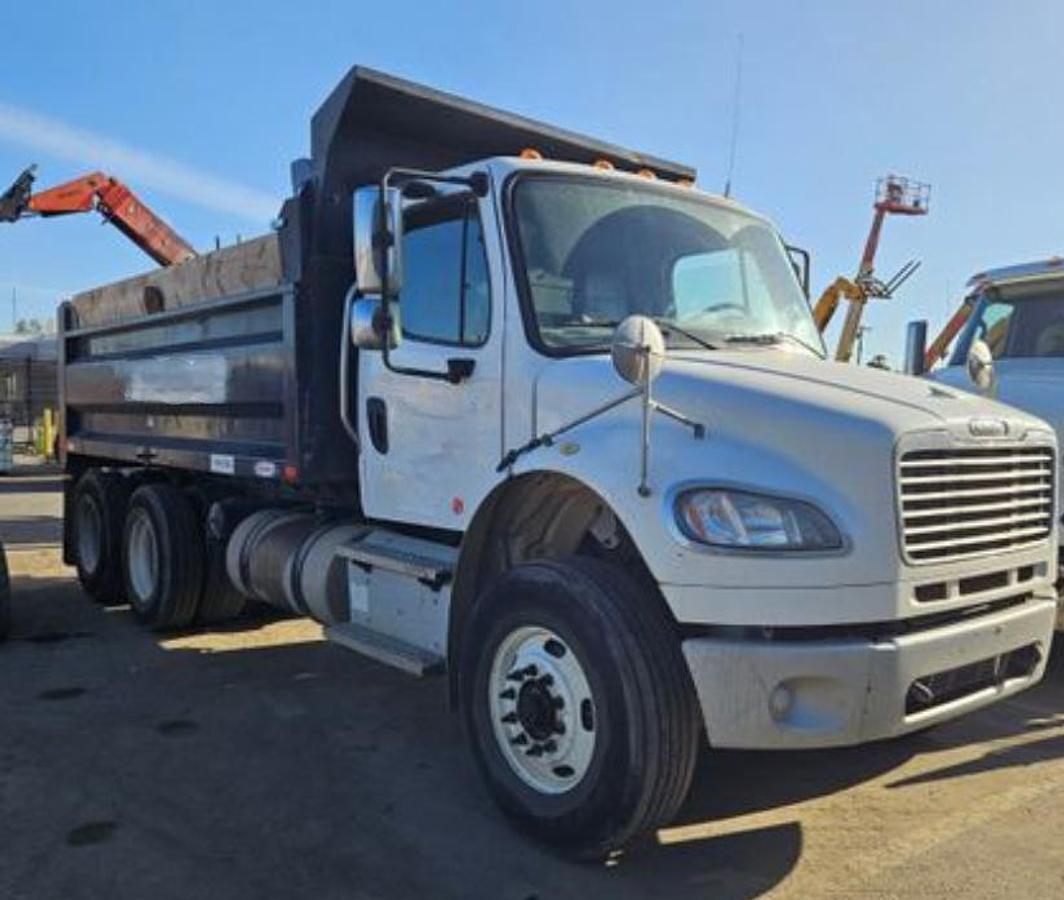 Used 2020 Freightliner 10 - 14 yard dump truck