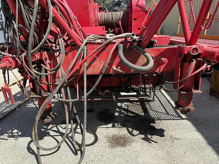 Used 1982 Franks Explorer 300 Carrier