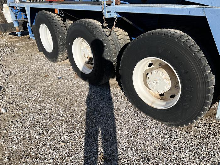 Used 2006 SJ Petro XJ400 Workover Rig