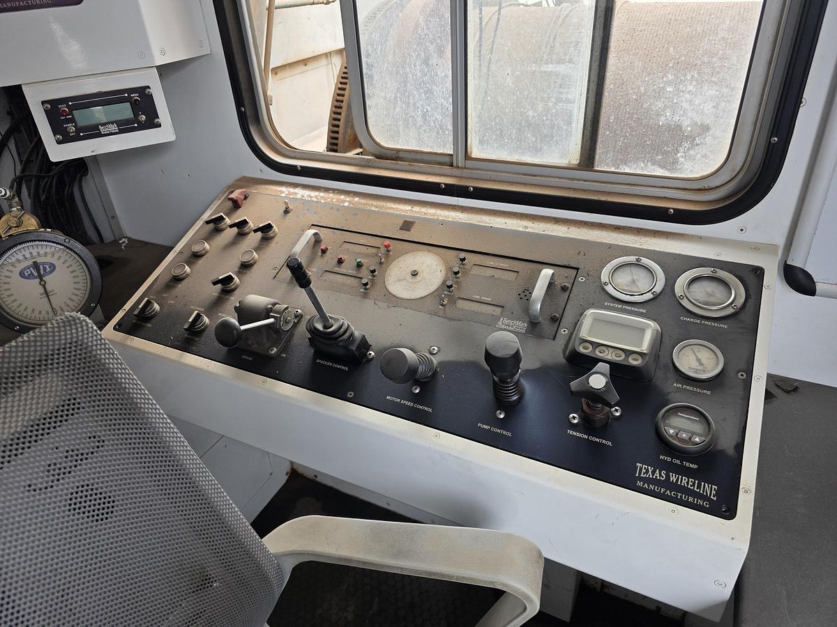 Used 2012 Texas Wireline T440 Wireline Truck