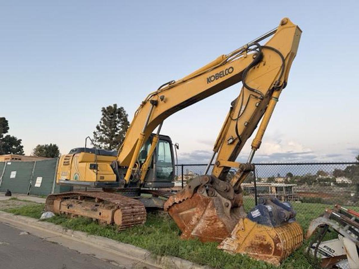 Used 2018 KOBELCO SK210LC-10 Excavator