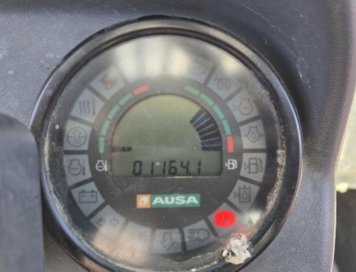 Used 2021 AUSA C401HX4 8,000Lbs forklift