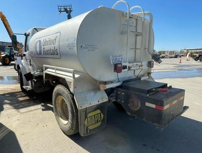 Used Water truck 2,000 Gallon