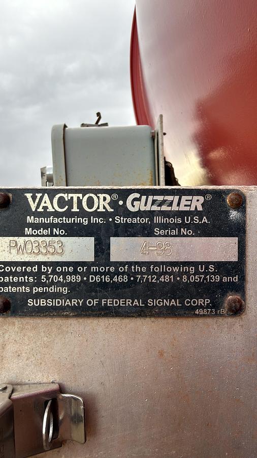 Used 2003 Guzzler Vacuum Excavator Truck