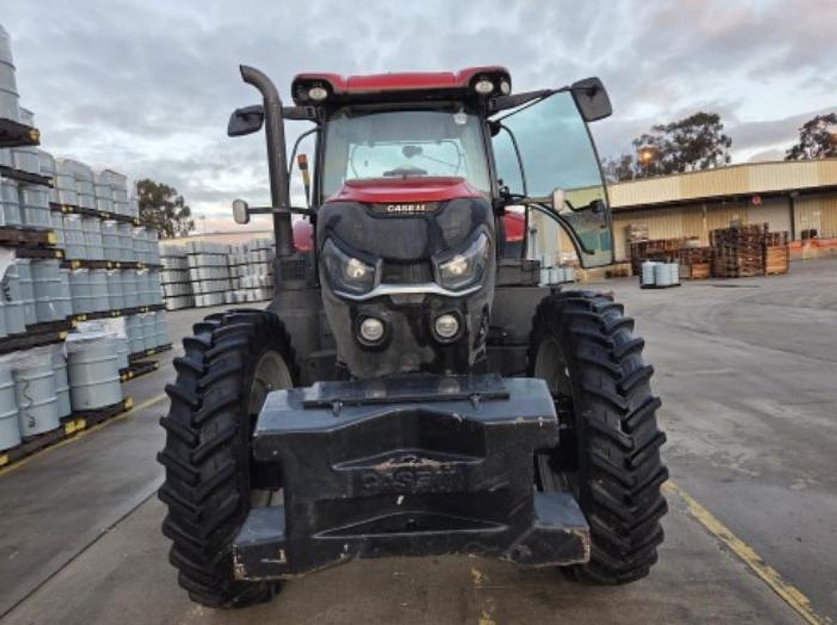 Used 2022 CASE PUMA 220