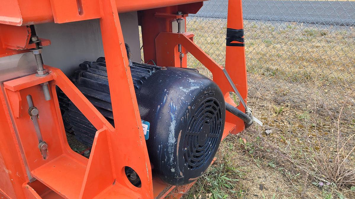 Used 2013 MI SWACO CD 500 UV Centrifuge