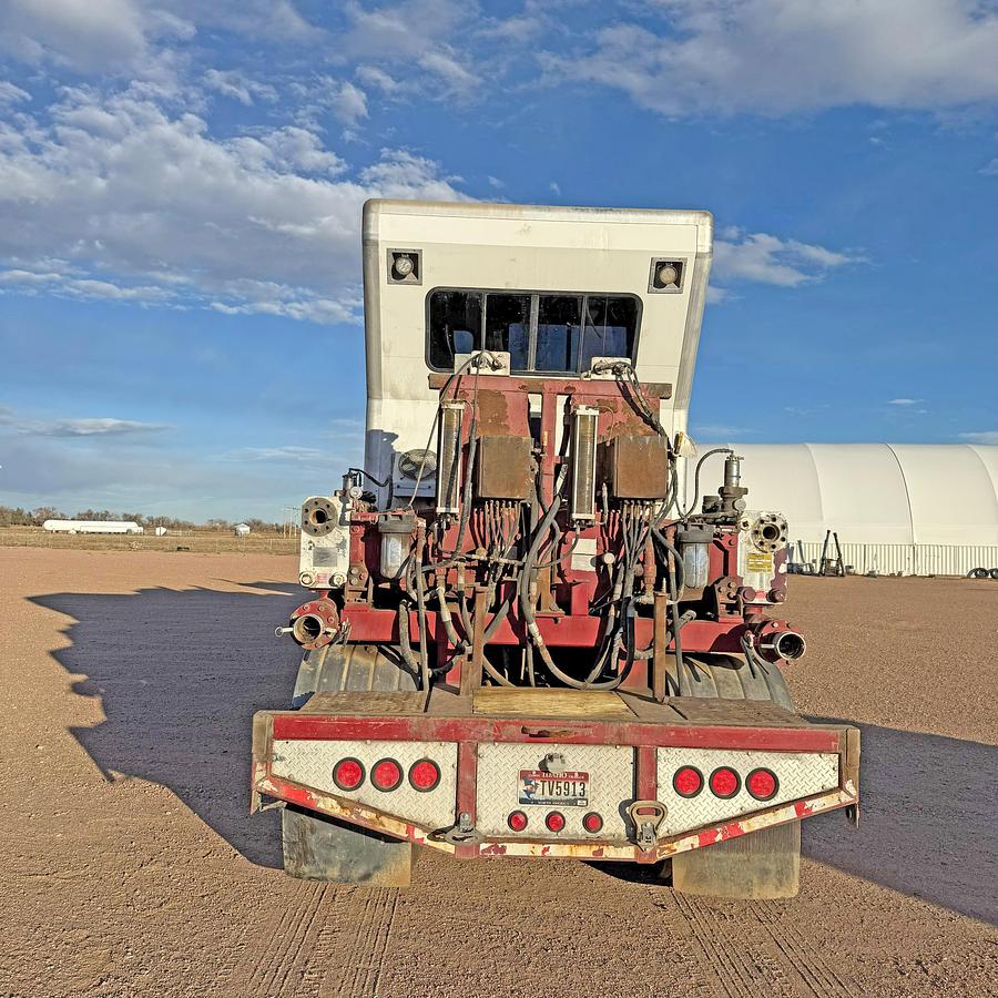 Used 2011 Cummins 1000 HP Double Pumper