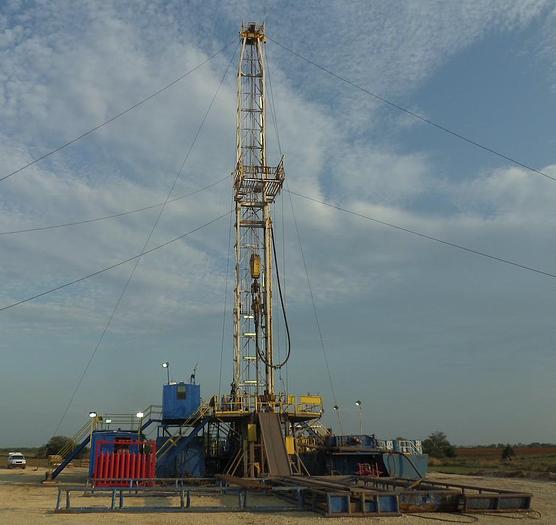 Used 2007 Cardwell KB 750 Drilling Rig