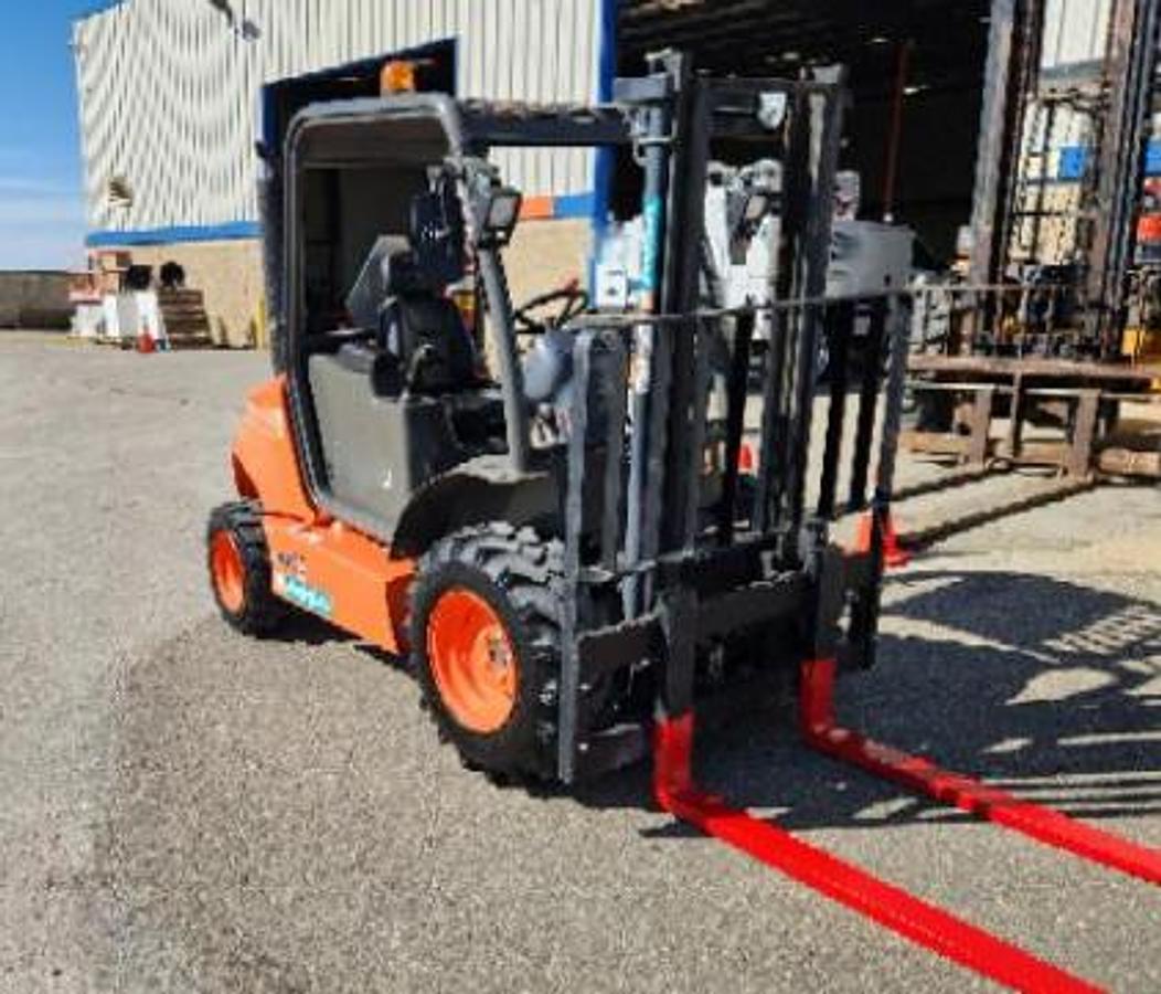 Used 2022 AUSA C150HX4 3,000Lbs forklift