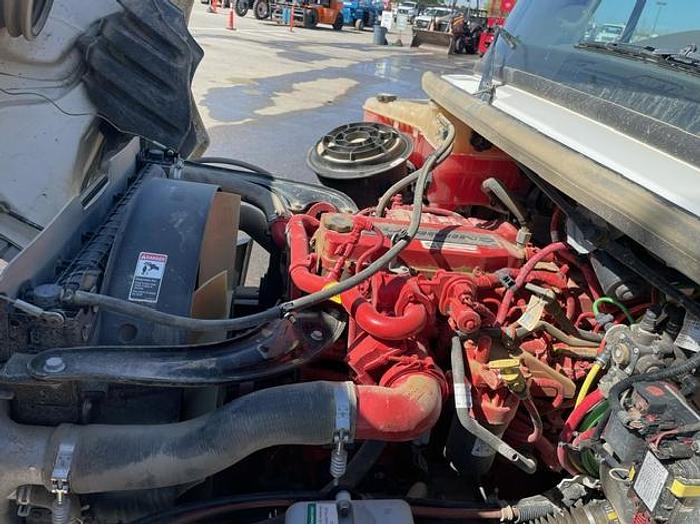 Used Water truck 2,000 Gallon