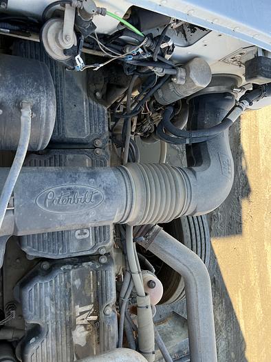 Used 2006 Peterbuilt Kill Truck