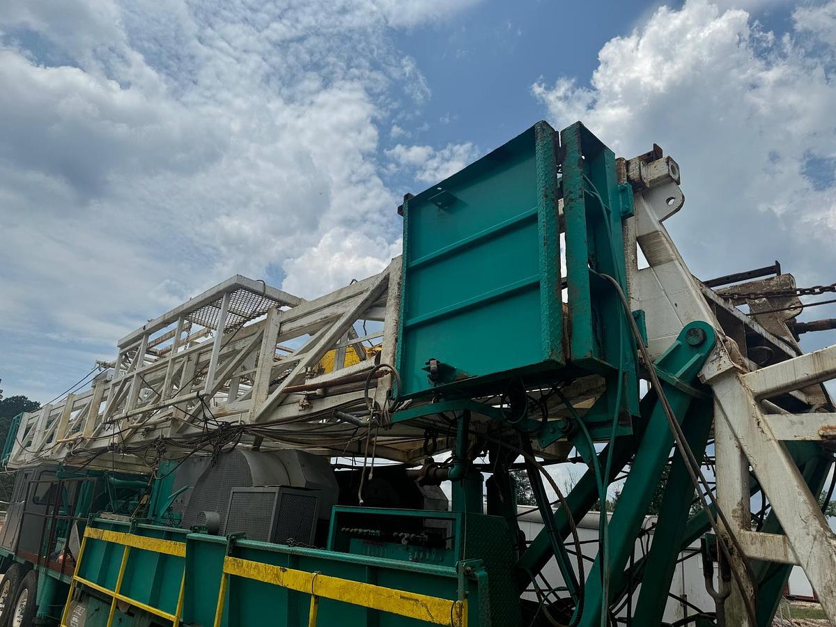 Used 2008 Lanco 550 Workover Rig