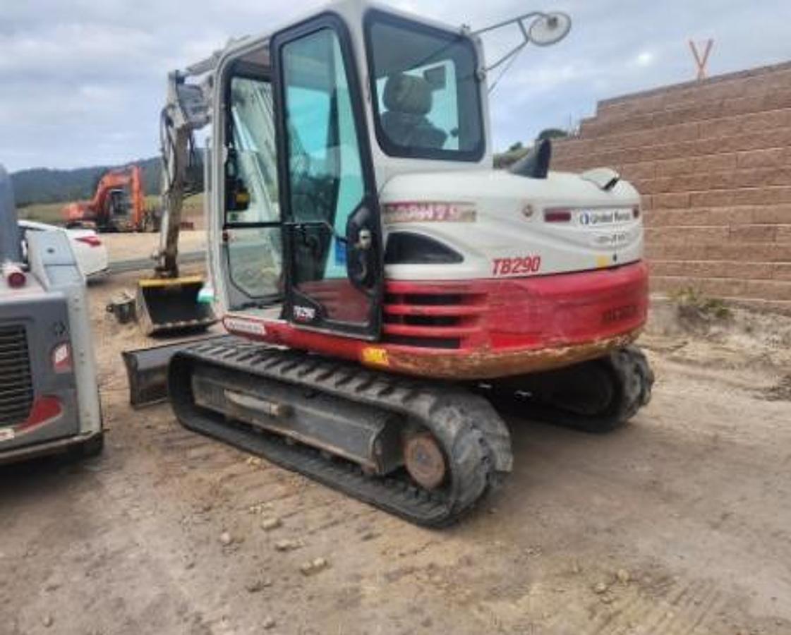 Used TAKEUCHI TB290C MINI EXCAVATOR