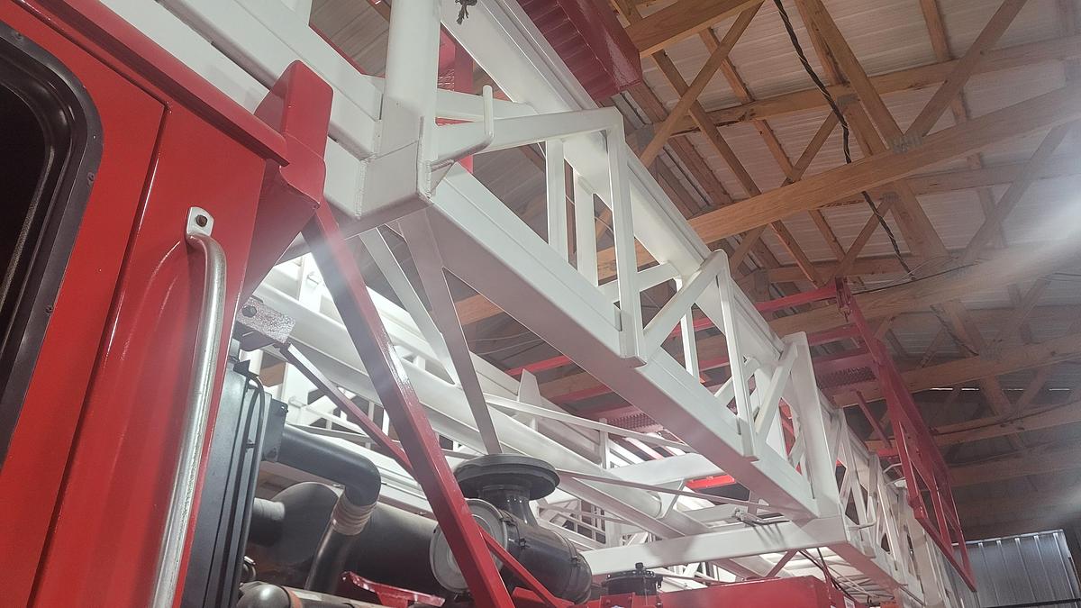 Refurbished Cameron 550 Workover Rig