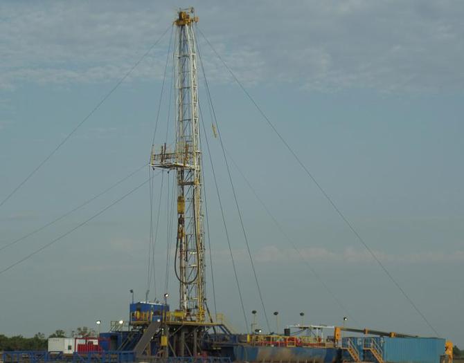 Used 2007 Cardwell KB 750 Drilling Rig