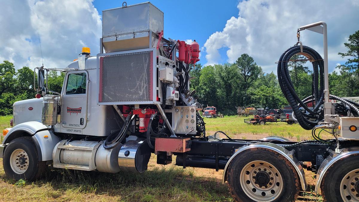 Used 2007 NOV Hydra Rig Coiled Tubing Unit