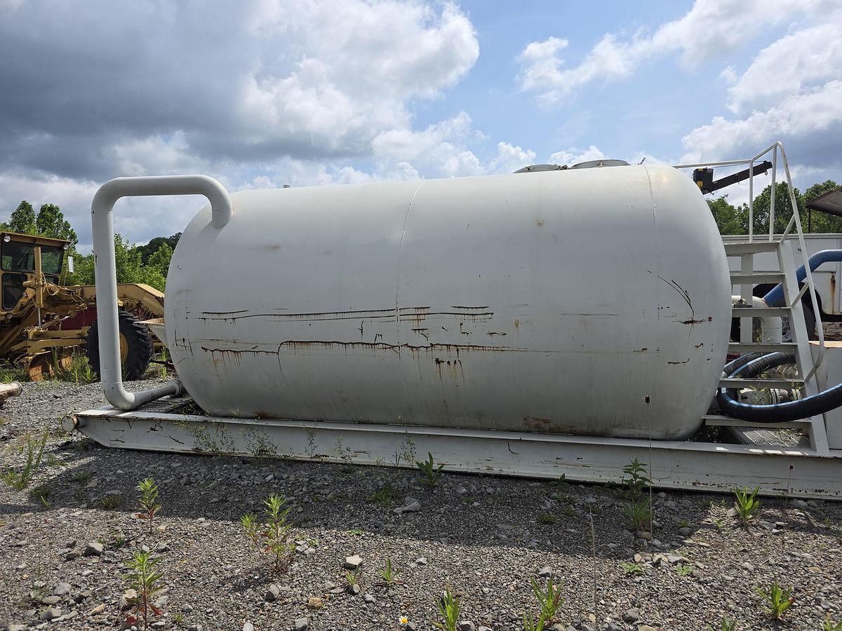 Used Baker Hughes 200 BBL Mix Plant