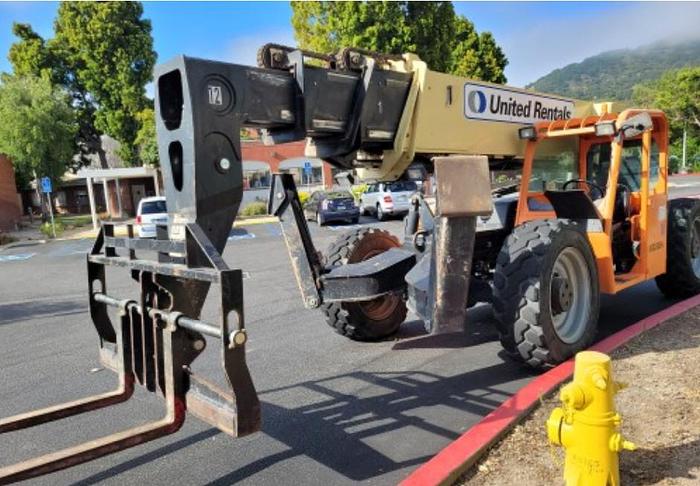 Used 2015 JLG 12k Reach Forklift G12-55A