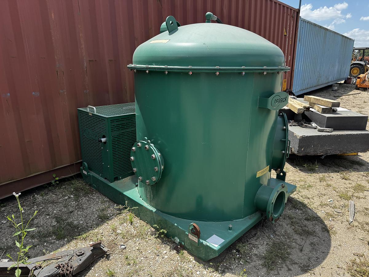 Used Derrick Vacu-Flo 1200 Vacuum Degasser